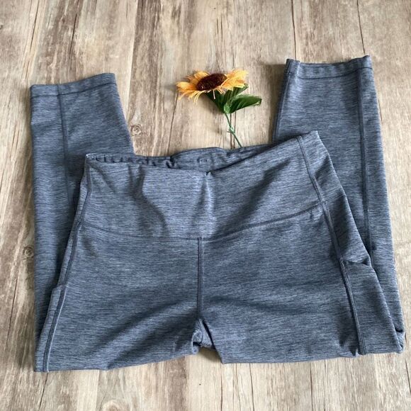 Athleta Ultimate Stash Pocket‎ Capri Leggings SuperSonic Gray Heather SP - Picture 10 of 11